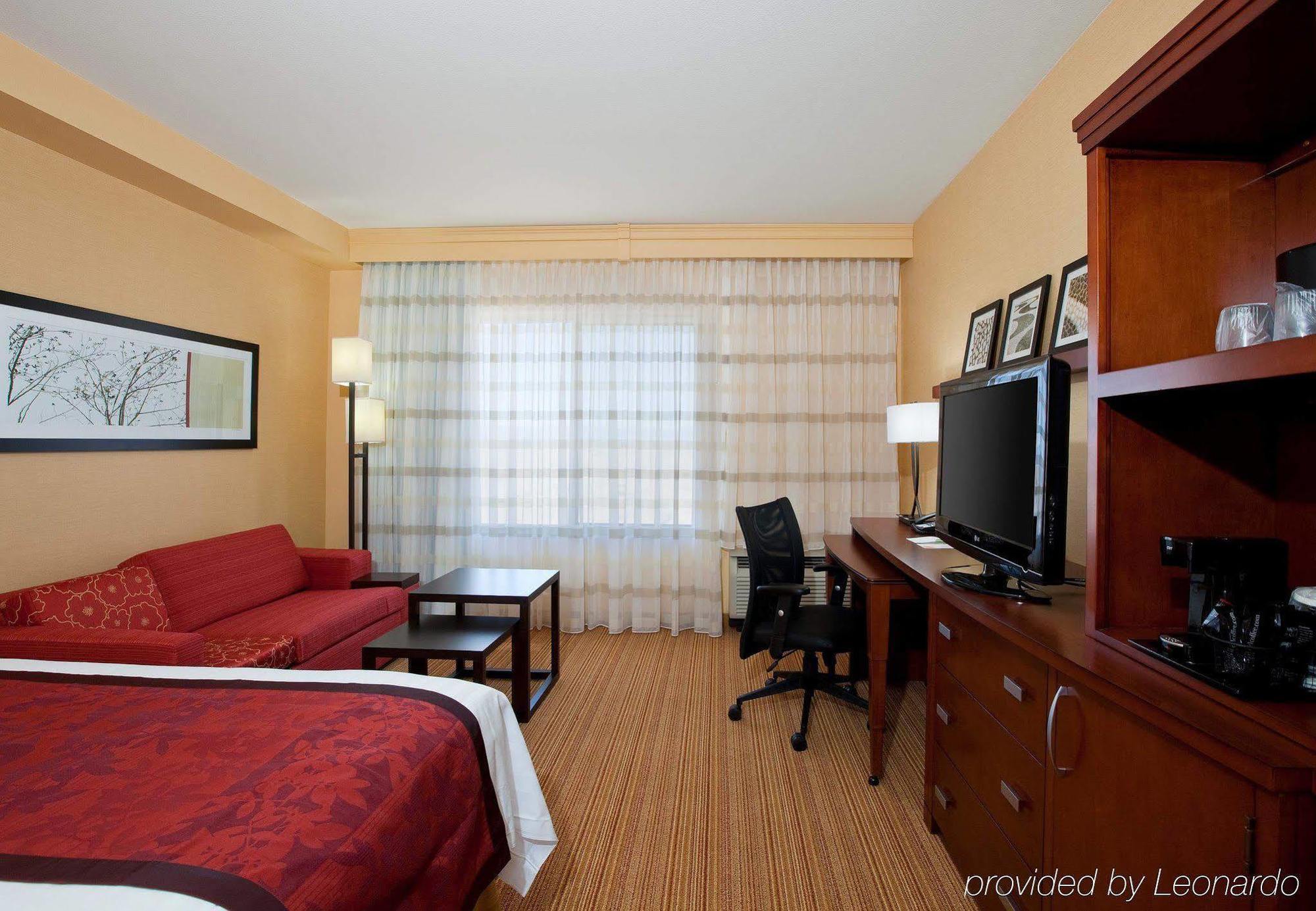 คอร์ตยาร์ด ฟินิกซ์ แชนด์เลอร์/แฟชั่น เซ็นเตอร์ Hotel ห้อง รูปภาพ
